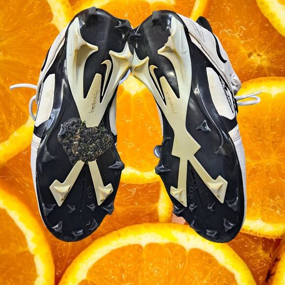 Nike‎ Alpha High Top White With Black Football Cleats Size 8.5 - Picture 9 of 10